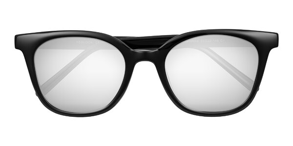 Front of Jeromme in Black