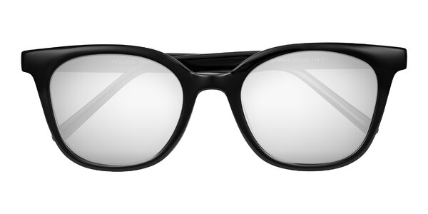 Front of Jeromme in Black