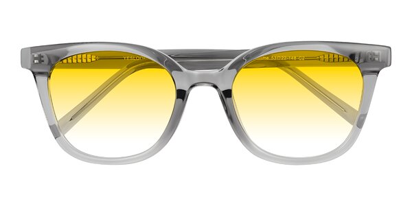 Front of Jeromme in Transparent Gray