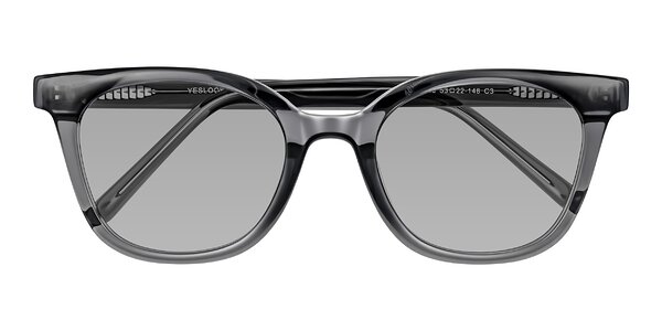 Front of Jeromme in Translucent Gray
