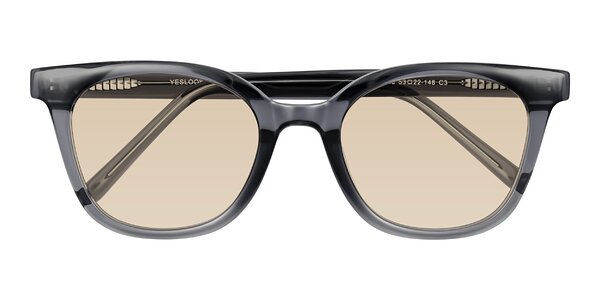 Front of Jeromme in Translucent Gray