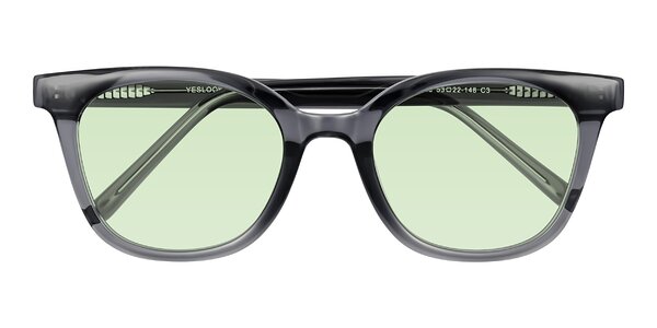 Front of Jeromme in Translucent Gray