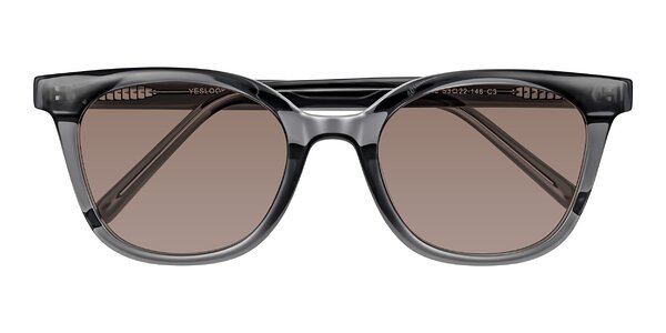 Front of Jeromme in Translucent Gray