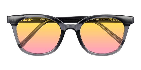 Front of Jeromme in Translucent Gray