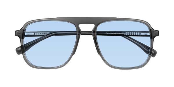 Front of Recalote in Transparent Gray