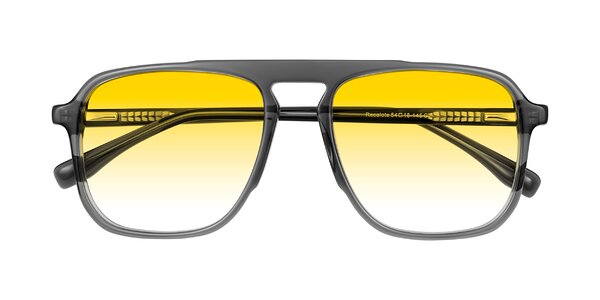 Front of Recalote in Transparent Gray