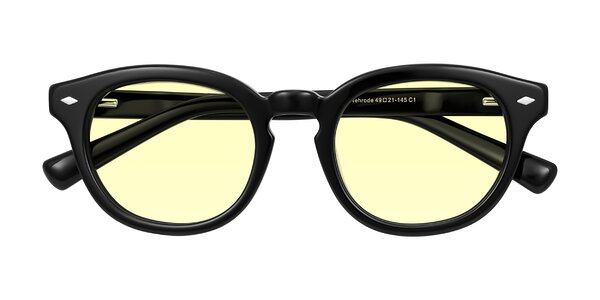 Front of Nehrode in Black