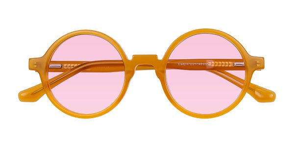 Front of Clady in Caramel
