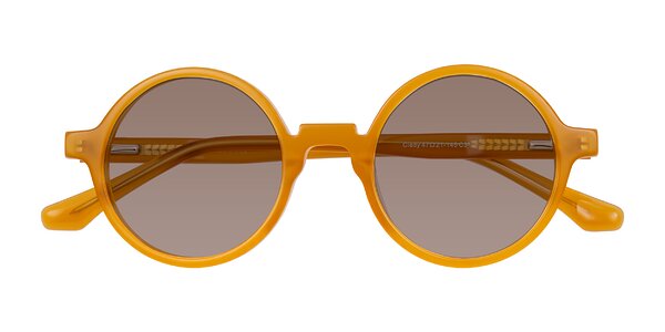 Front of Clady in Caramel
