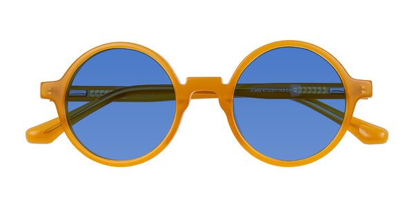 Front of Clady in Caramel