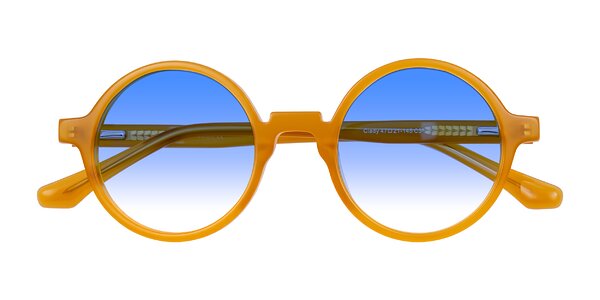 Front of Clady in Caramel