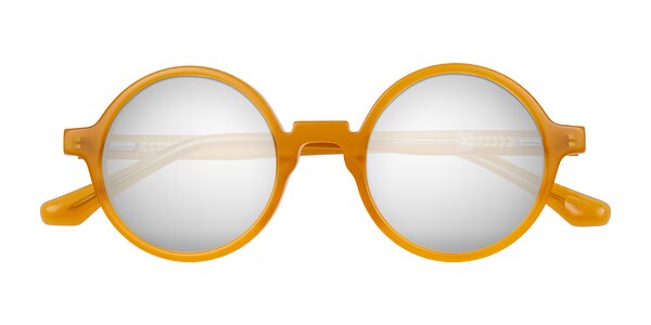 Front of Clady in Caramel