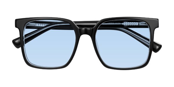 Front of Donegal in Black/Clear