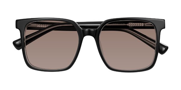 Front of Donegal in Black/Clear