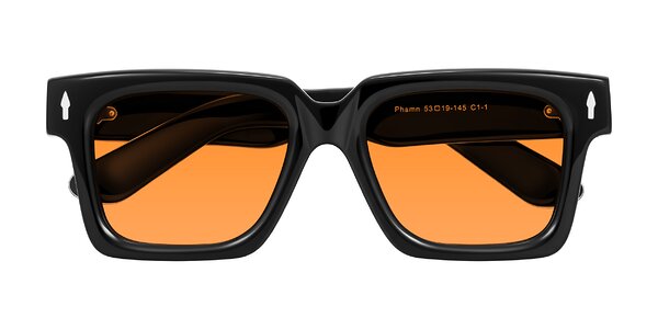 Front of Phamn in Black