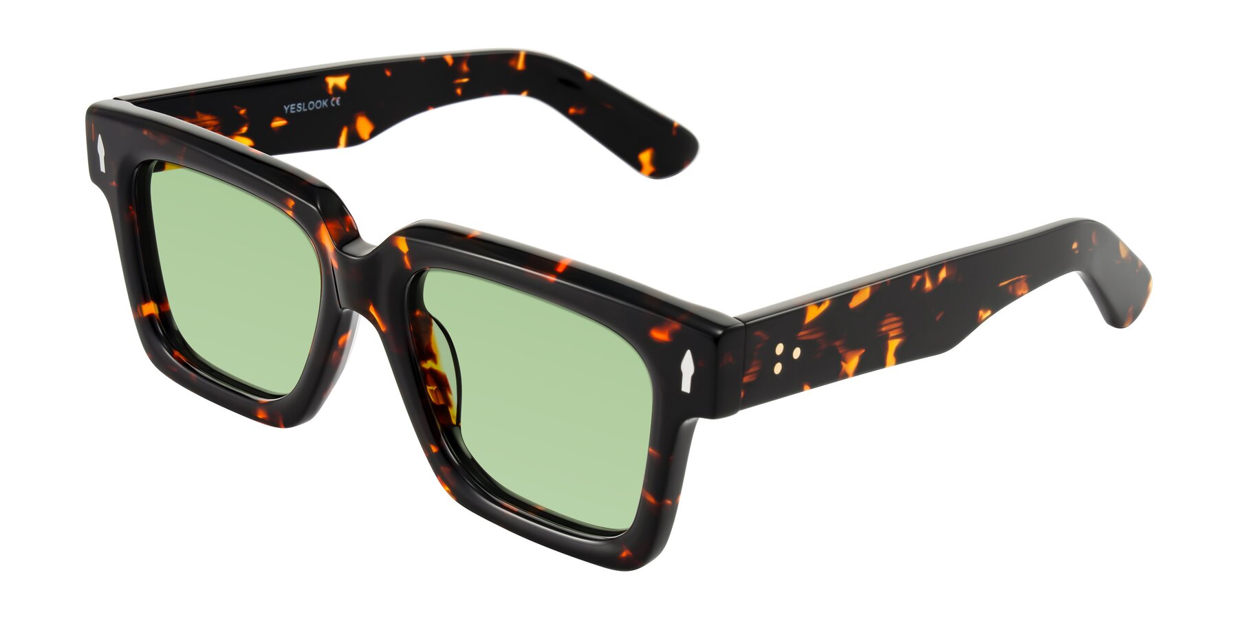 Angle of Phamn in Tortoise with Medium Green Tinted Lenses