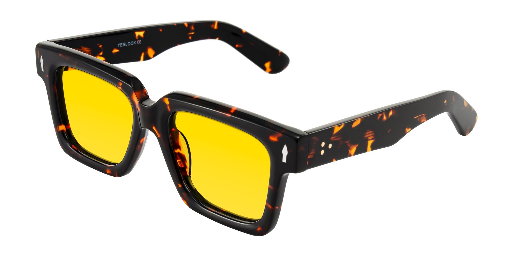 Angle of Phamn in Tortoise with Yellow Tinted Lenses