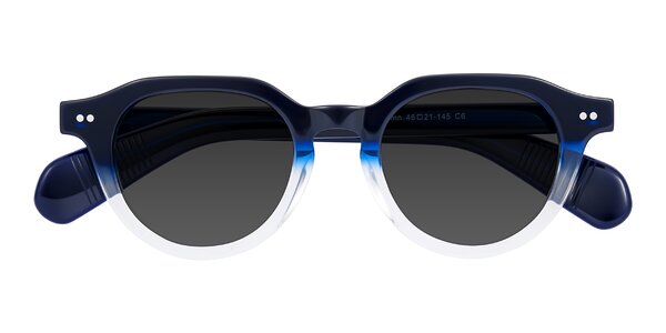 Front of Rohamn in Navy Blue/Clear