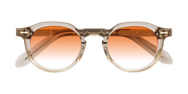 Front of Lachard in Transparent Brown