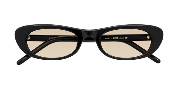 Front of Enzio in Black