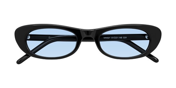 Front of Enzio in Black