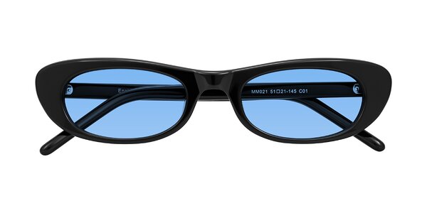 Front of Enzio in Black