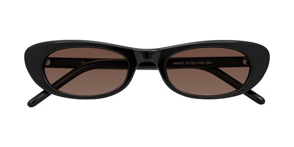 Front of Enzio in Black