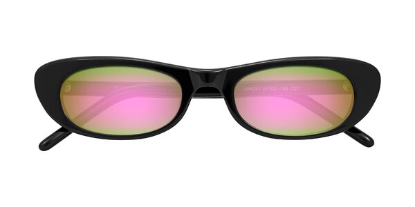 Front of Enzio in Black