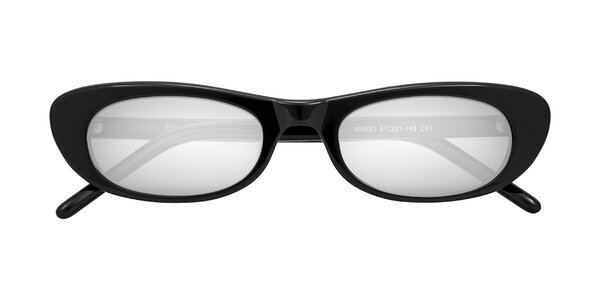 Front of Enzio in Black