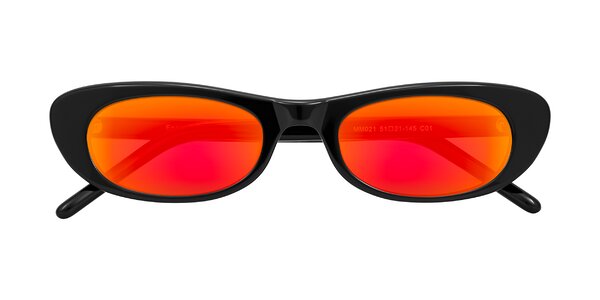 Front of Enzio in Black