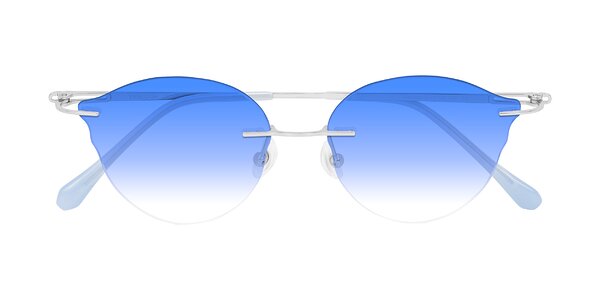 Front of Barlow in Silver/Blue/Green
