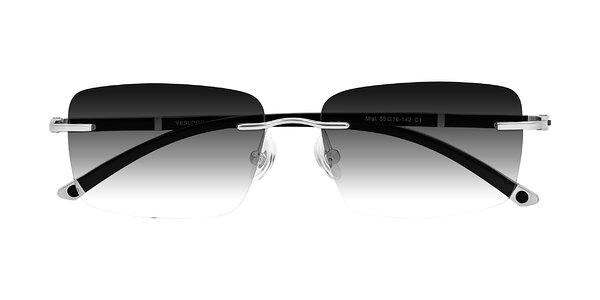 Front of Mist in Sliver/Black