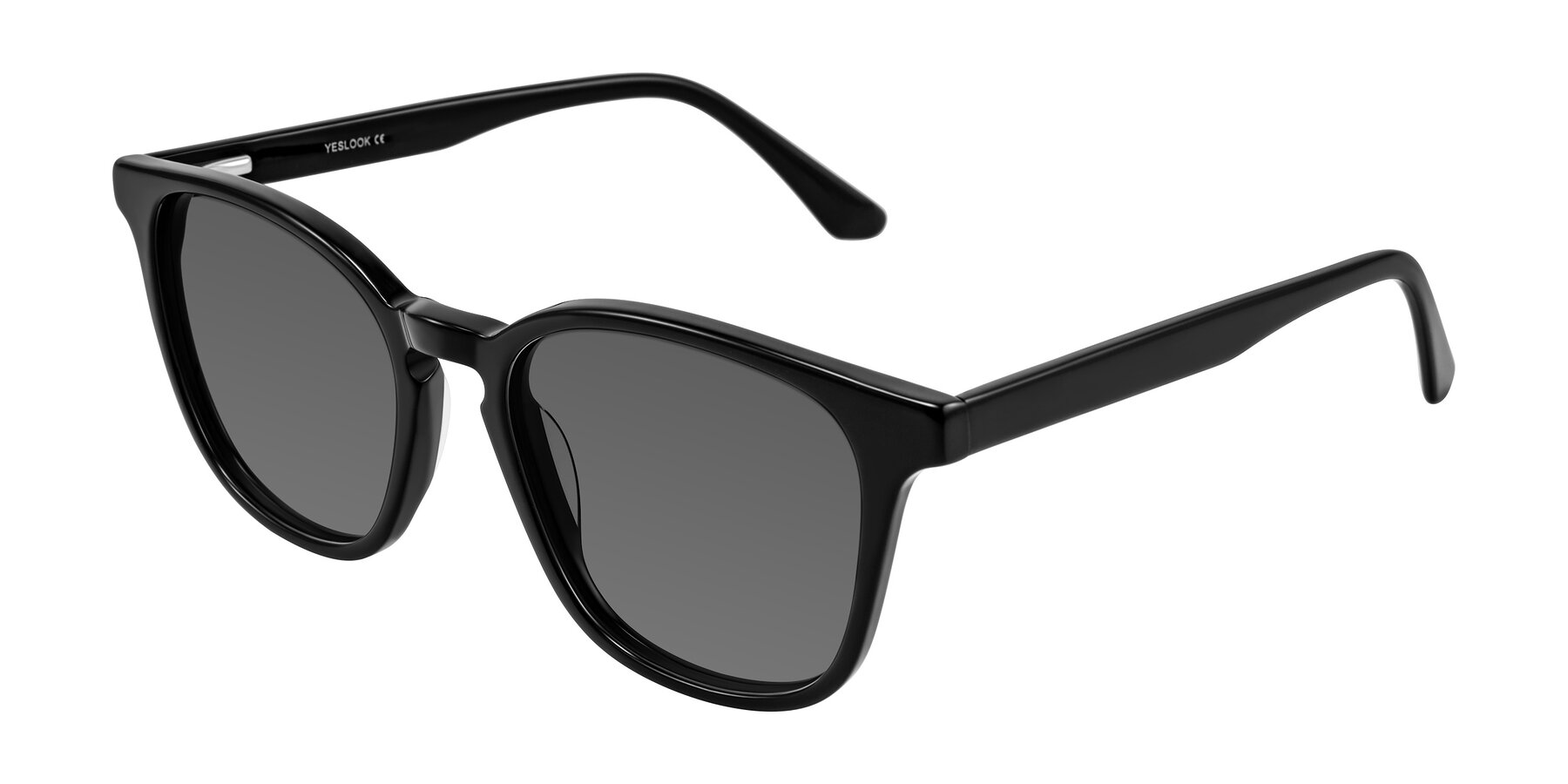 Angle of Finglas in Black with Medium Gray Tinted Lenses