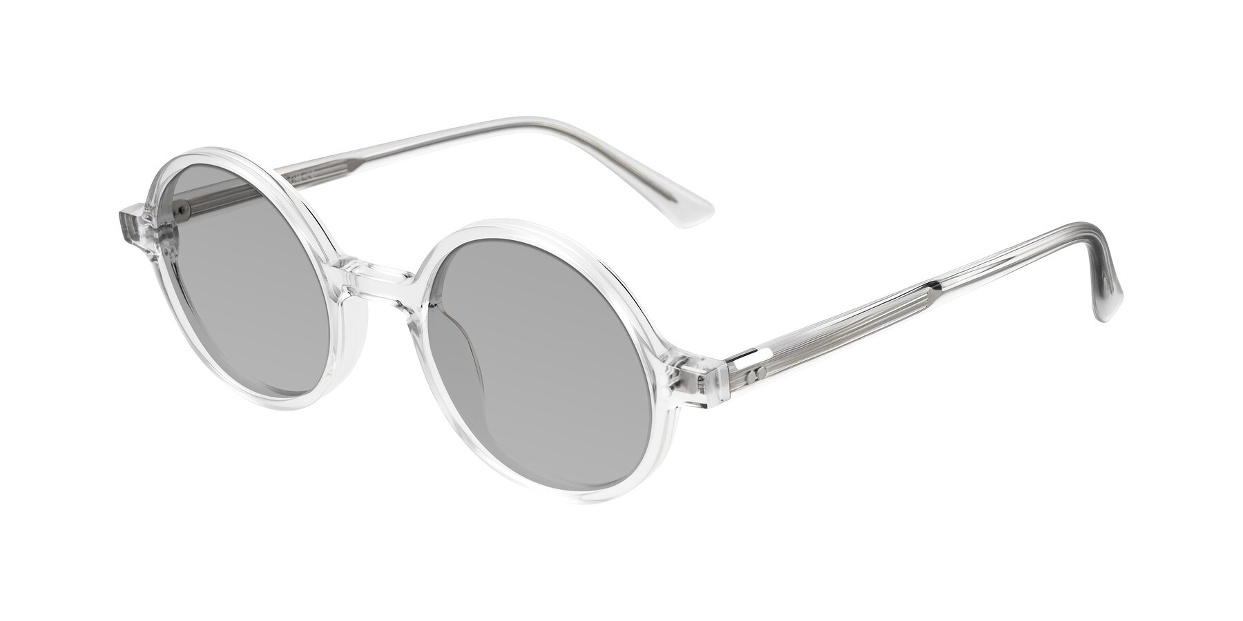 Angle of Montauk in Clear with Light Gray Tinted Lenses