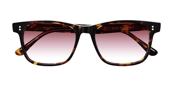 Front of Rhanna in Tortoise