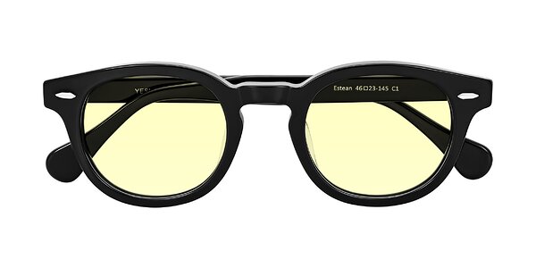 Front of Estean in Black