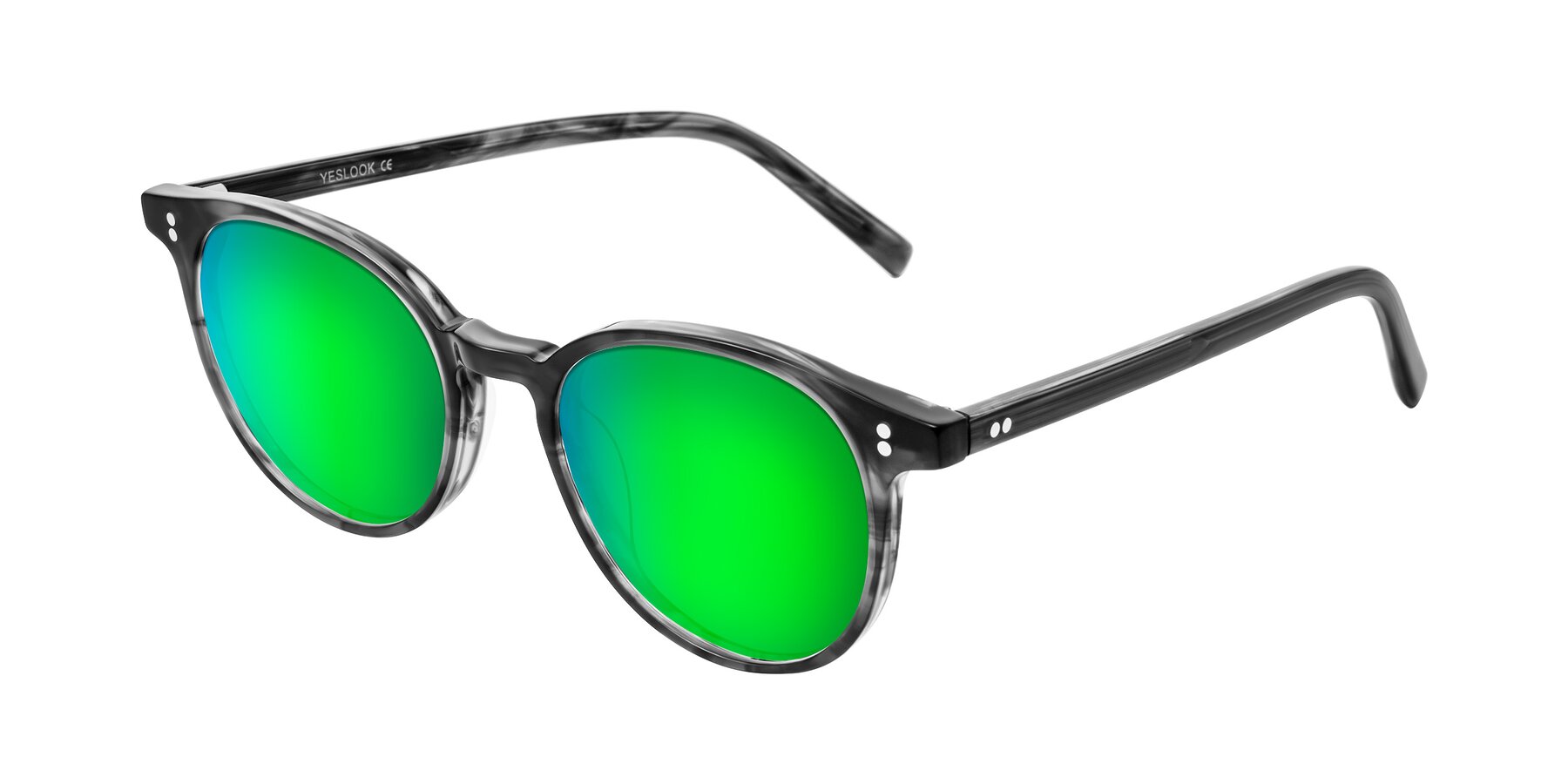 Angle of Haharou in Smoke with Green Mirrored Lenses