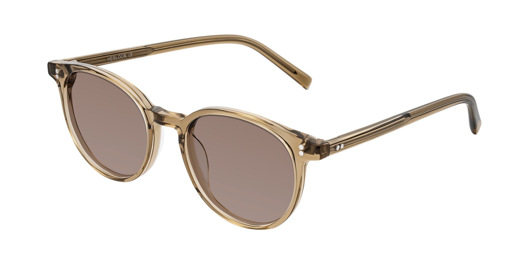 Angle of Haharou in Light Brown with Medium Brown Tinted Lenses
