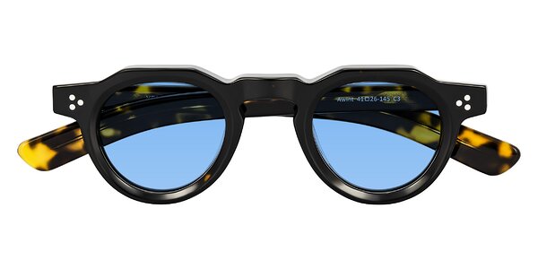 Front of Awint in Dark Tortoise