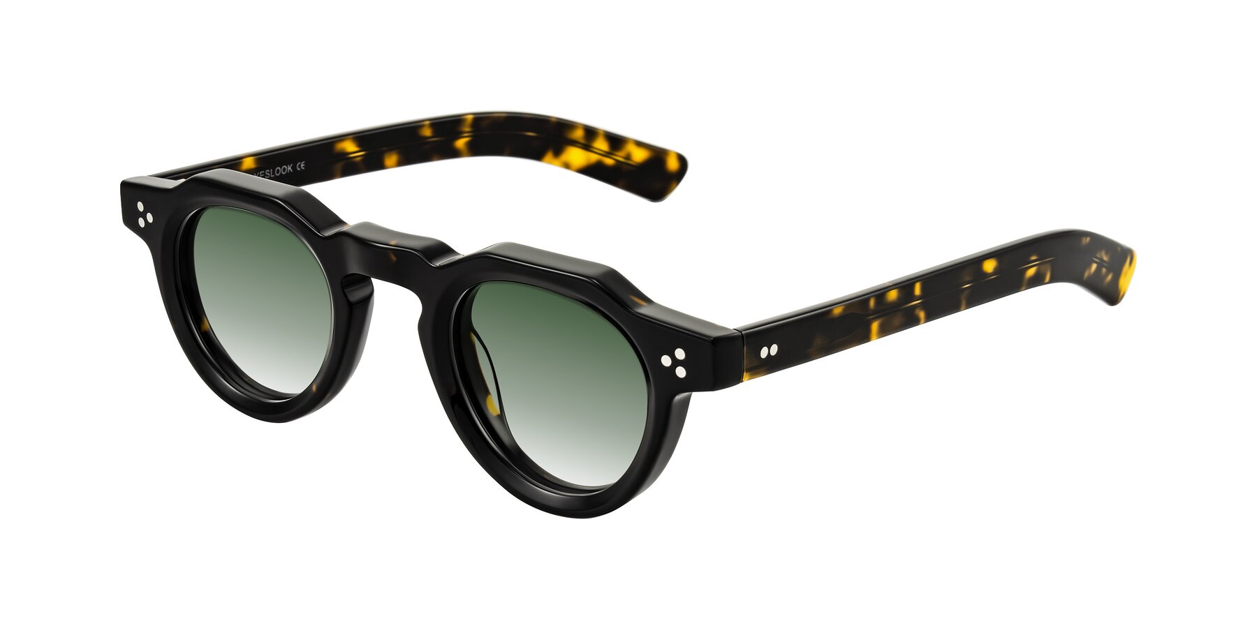 Angle of Awint in Dark Tortoise with Green Gradient Lenses
