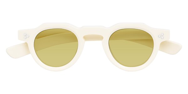 Front of Awint in Ivory White