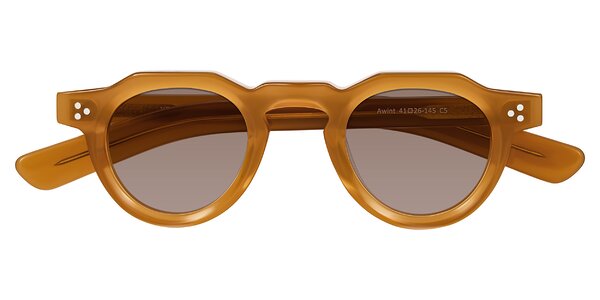 Front of Awint in Caramel