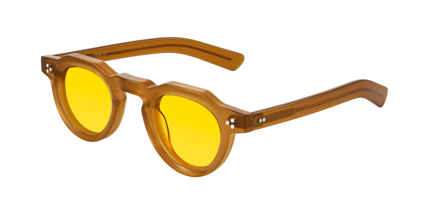 Angle of Awint in Caramel with Yellow Tinted Lenses