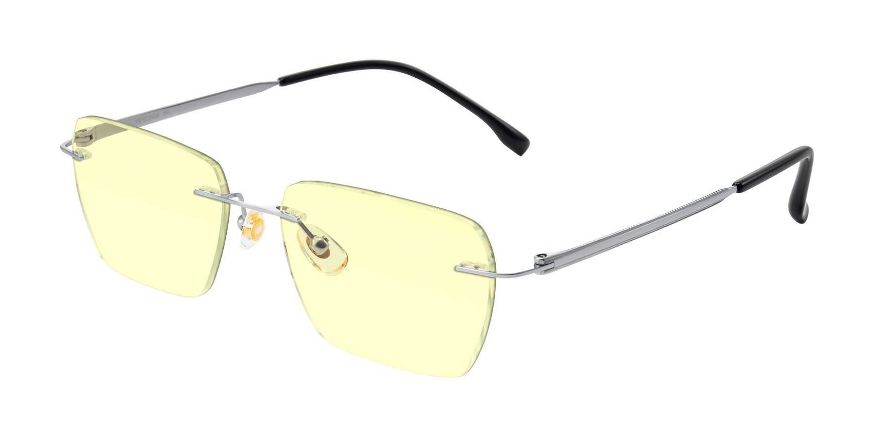 Angle of Airflow in Silver with Light Yellow Tinted Lenses