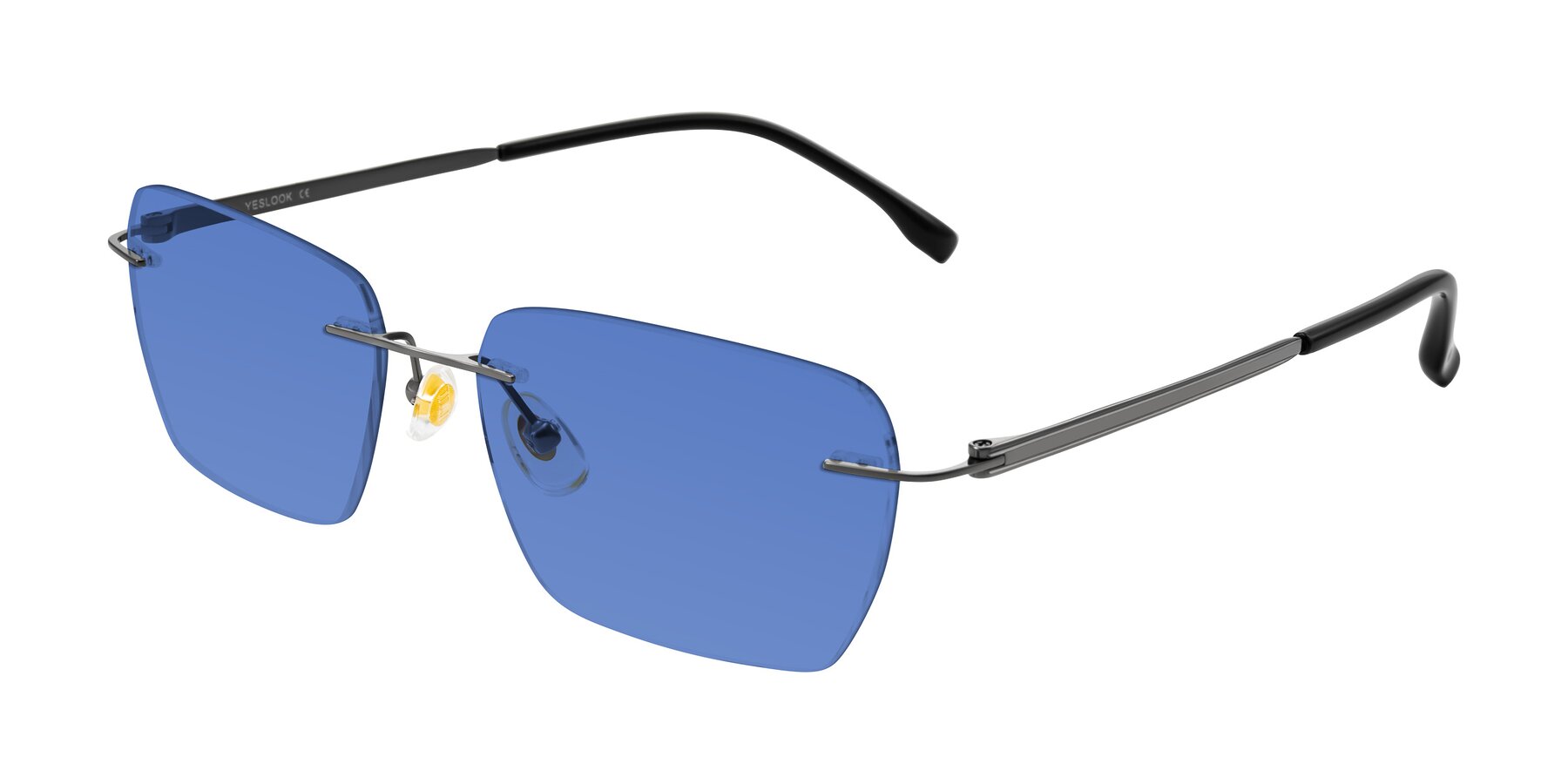 Angle of Airflow in Gunmetal with Blue Tinted Lenses