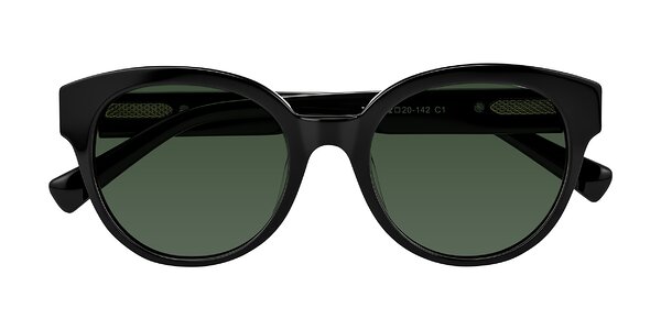 Front of Zipa in Black