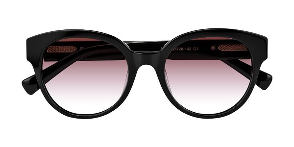 Front of Zipa in Black