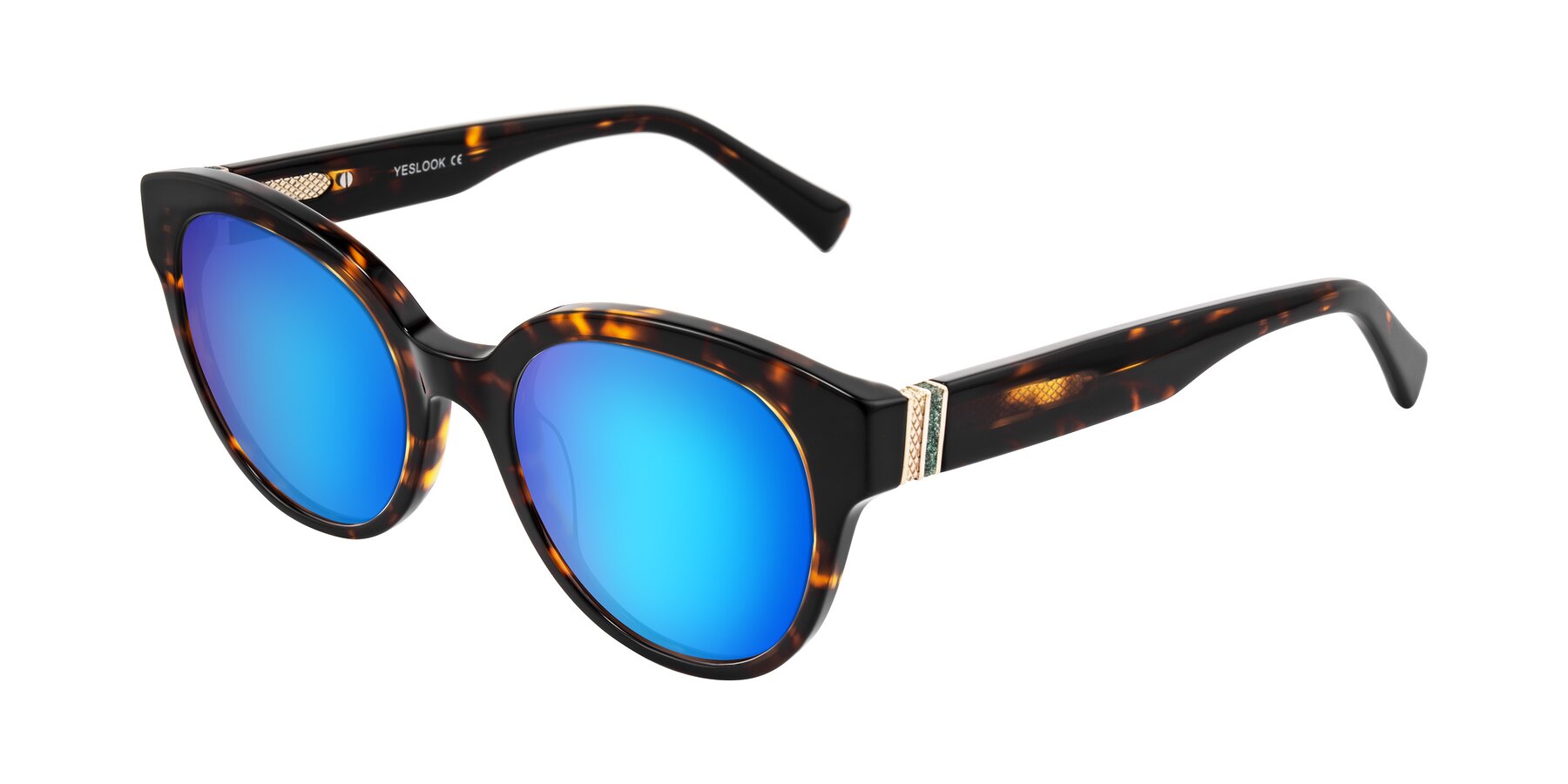 Angle of Zipa in Tortoise with Blue Mirrored Lenses