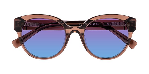 Front of Zipa in Translucent Brown