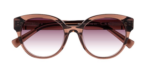 Front of Zipa in Translucent Brown